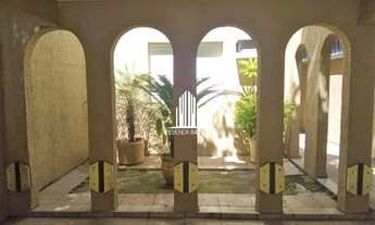 Imagem 2: Casa sobrado com 260m², 3 quartos, 1 Suíte, 3 Banheiros, 2 Vagas, Churrasqueira