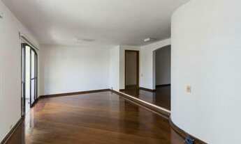 Imagem 1: Moema - Apartamento 4 Dormitórios, 2 Suítes à venda por R$ 2.200.000,00