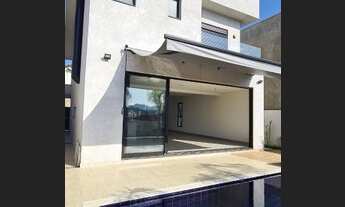 Imagem 7: Casa de condomínio para venda tem 203 metros quadrados com 3 quartos