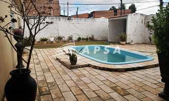 Imagem 2: IM 35521- SANTA LÚCIA CASA AMPLA, COM 3 DORMITÓRIOS, 1 SUITE, 2 BANHEIROS,150M². APSA ALU