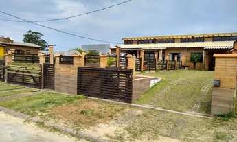 Imagem 2: Casa para Venda em Imbituba, Araçatuba, 2 dormitórios, 1 banheiro