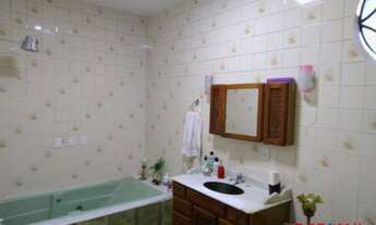 Imagem: Casa linda e espaçosa bairro De lourdes