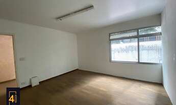 Imagem 4: Sobrado analia franco