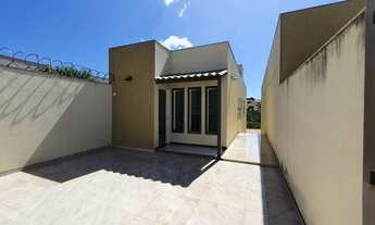 Imagem: Esmeraldas - Casa Padrão - Floresta Encantada