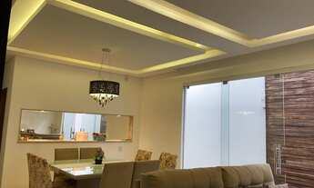 Imagem 4: Casa para venda possui 220 metros quadrados com 3 quartos em Granada - Uberlândia - MG