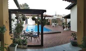 Imagem: 3 suítes, piscina, escritório, no bairro