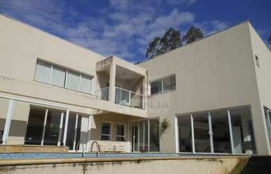 Imagem 2: ÓTIMA CASA MODERNA - 3 STS - PISCINA - COND TRANQUILO