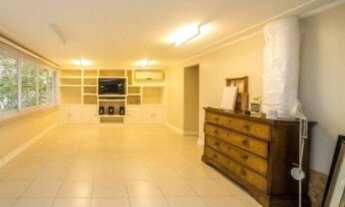 Imagem 3: Espaçoso no Itaim Bibi e rua tranquila e arborizada