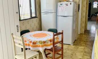 Imagem 5: Sobrado Geminado, Todo em Piso Frio na Quadra da Praia - Embaré - Santos (SP