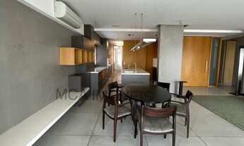 Imagem 6: Apartamento para venda possui 275 metros quadrados