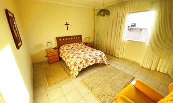 Imagem 6: Bolsão Interlagos: Sobrado com 392 m² com 5 dormitórios sendo 2 suítes, 4 vagas