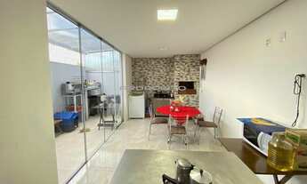 Imagem 4: EXCELENTE SOBRADO COM 150M² POSSUI 3 DORMITÓRIOS SENDO 01 SUÍTE! Ref.:1313