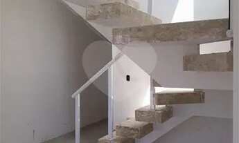 Imagem 4: Sobrado espaçoso com excelente localização Vila Jundiai- oportunidade única de compra!