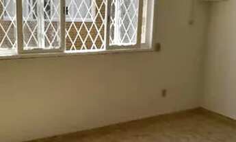 Imagem 4: Casa para aluguel possui 70 metros quadrados com 2 quartos em Praça Seca - Rio de Janeiro