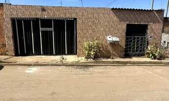 Imagem: Casa no Sol Nascente Trecho 2 Atrás do