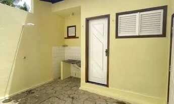 Imagem 2: Casa em Condomínio no Quintas do Calhau com 3 quartos// churrasqueira Privativa