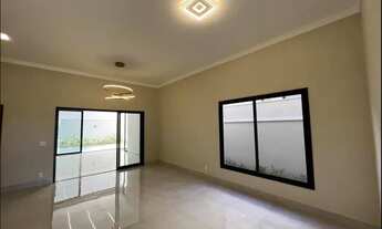 Imagem 7: Casa para venda possui 240 metros com 3 quartos em Chácara Carolina - Itu - Interior de Sã