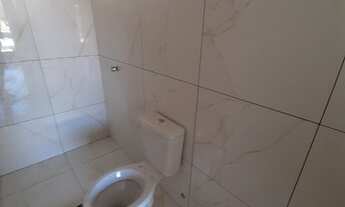 Imagem 7: Casa duplex espaçosa entregue com piscina