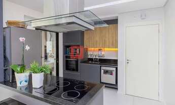 Imagem 3: Apartamento à venda, Com 101m² de área útil, 2 dormitórios, sendo 2 suítes e 2 vagas no Ca