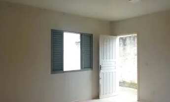 Imagem 5: Residência com 2 quartos para alugar por R$ 1200.00, 70.00 m2 - PINHEIRINHO - CURITIBA/PR