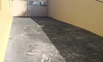 Imagem 7: Casa Muito Espaçosa - 2 quartos 1 com suíte, sala, cozinha, banheiro, área ampla e garagem