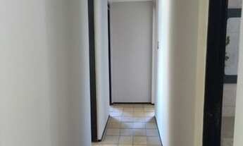 Imagem 3: Apartamento espaçoso e bem localizado no bairro Joaquim Távora