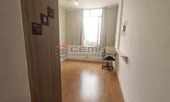 Imagem 3: Excelente Conjugado na quadra da Praia do Flamengo COM SEGURO FIANÇA GRÁTIS