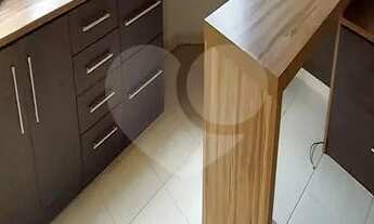 Imagem 3: Sobrado Condomínio Portal dos Ipês com Piscina com 03 dormitórios sendo 01 suíte com ar co