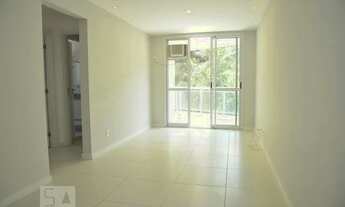 Imagem 2: Apartamento para Aluguel - Freguesia , 2 Quartos, 73 m2