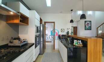 Imagem 4: Sobrado com 3 suítes localizado no condomínio Buona Vita