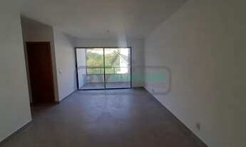 Imagem 6: )(- Excelente Apartamento com 2 Quartos e Ampla Varanda em Jardim dos Alfineiros