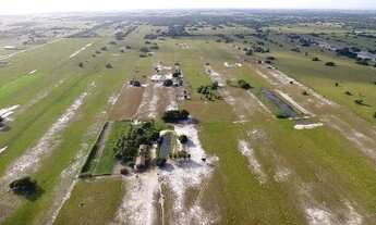 Imagem 2: 07 ALQUEIRES DE FRENTE BR/RJ/326 CAJUEIROE FUNDOS BR/RJ/SB-02 BAIRRO DE FATIMA