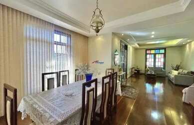 Imagem: Casa 5 quartos, 4 banheiros, 4 vagas, 341,34m²