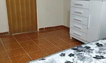 Imagem: Republica feminina próximo a uenf, femac