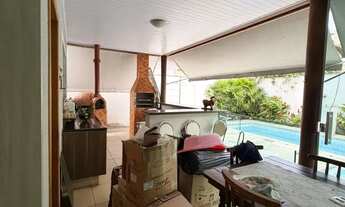 Imagem 4: Sobrado para aluguel com 250 metros quadrados com 4 quartos