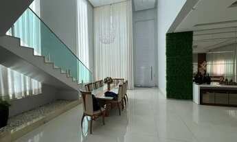 Imagem 7: Sobrado no Condominio do Lago para venda possui 370 metros quadrados com 3 quartos Goiania