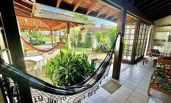 Imagem 3: Imóvel para venda possui 150 metros quadrados com 4 quartos em Centro - Garopaba - SC