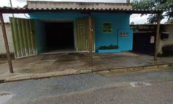 Imagem: Imóvel de 360 metros todo murado com 3