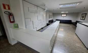 Imagem: Laje comercial de 149m² com 06 salas para