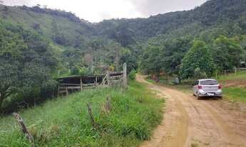 Imagem 4: Boa área com 8 mil m², em Buenos Aires Guarapari ES