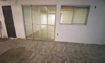 Imagem 7: Imóvel para venda possui 261 metros quadrados com 5 quartos