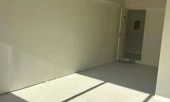 Imagem 2: Sala à venda - Américas Avenue