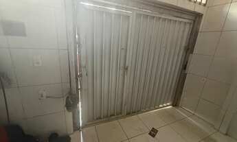 Imagem 3: Duplex bem localizada em rua sem saída paralelo a av. leste-oeste