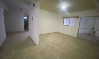 Imagem 6: Imóvel para venda possui 261 metros quadrados com 5 quartos