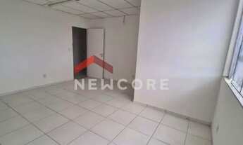 Imagem 6: Sala comercial em Rua Silvandir F Chaves - Recreio Ipitanga - Lauro de Freitas/BA