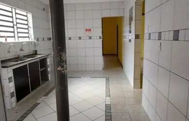 Imagem 3: Casa para Venda em João Pessoa, Pedro Gondim, 4 dormitórios, 2 suítes, 1 banheiro, 3 vagas