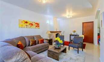 Imagem 5: Ampla casa com 4 Dormitórios e Pátio na Zona Norte