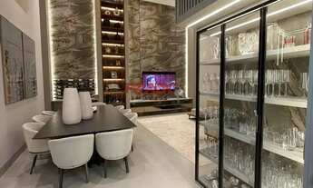 Imagem 7: Casa à venda em Maringá, Jardim Michelangelo, com 4 suítes, com 256 m²