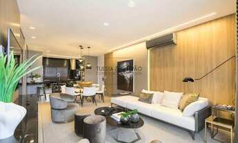 Imagem 4: Localizado no bairro São Francisco, apartamento com 3 suítes, 3 vagas de garagem, a venda