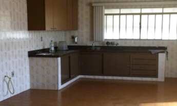 Imagem 2: Casa para venda tem 190 metros quadrados com 2 quartos em Vila Romão - Salto - São Paulo